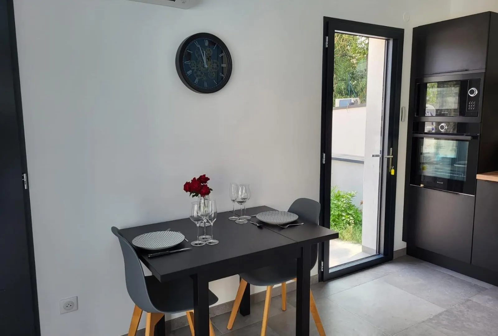 Le Mas De Poujoles Caussade Guest house