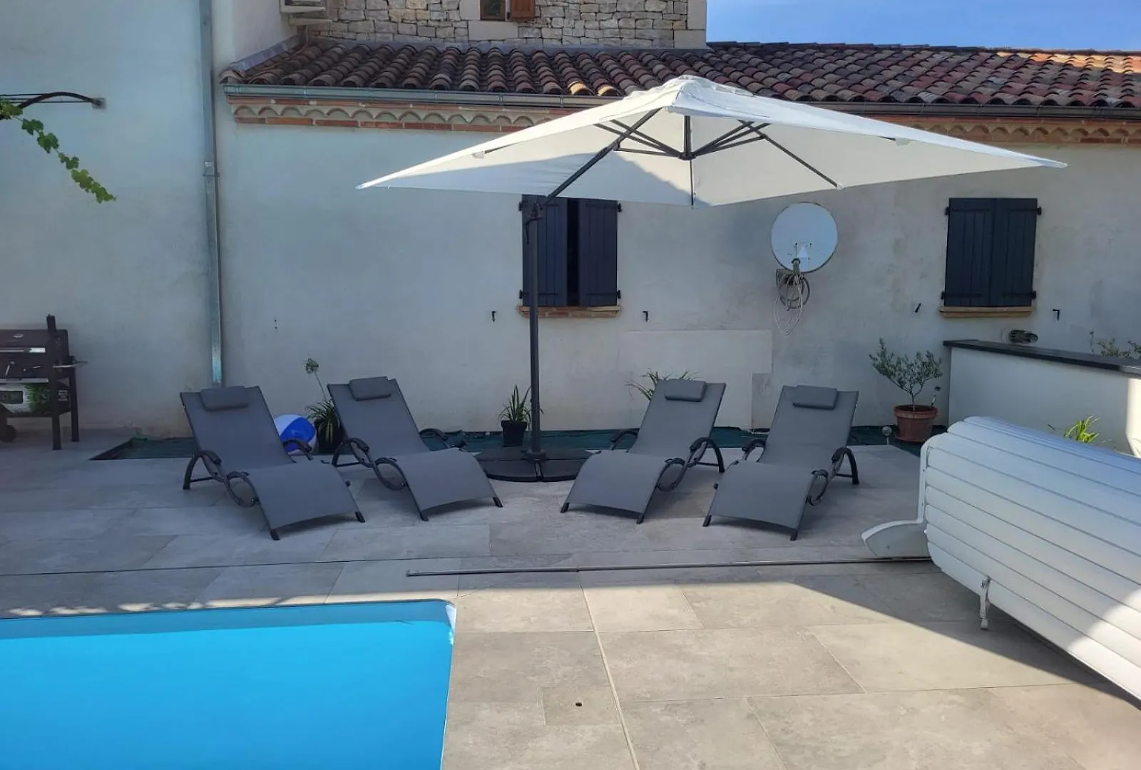 Le Mas De Poujoles Caussade Guest house