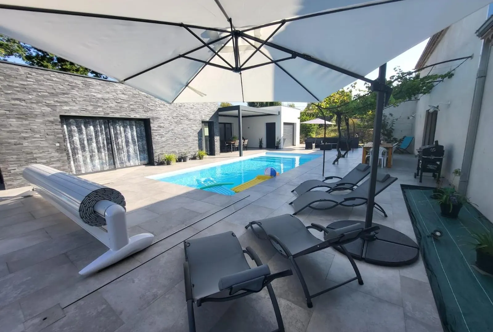 Le Mas De Poujoles location